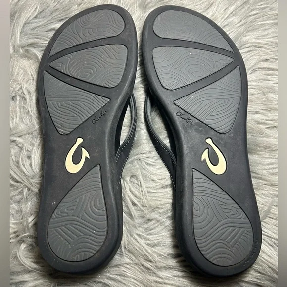 Olukai Ho'opio Sandal-Onyx/Onyx Toe Post Sandals Black Flip Flop Sandals Size 9 - Picture 9 of 10